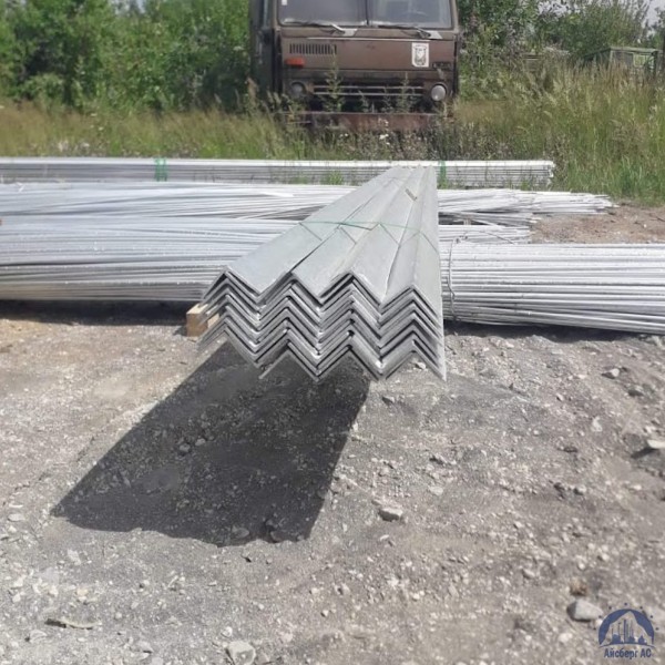 Уголок оцинкованный 80х80х8 мм ГОСТ 9.307-89