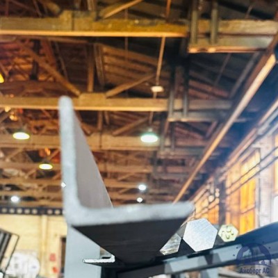 Уголок стальной равнополочный 70х70х8 мм С255 ГОСТ 8509-93 купить в Алматы